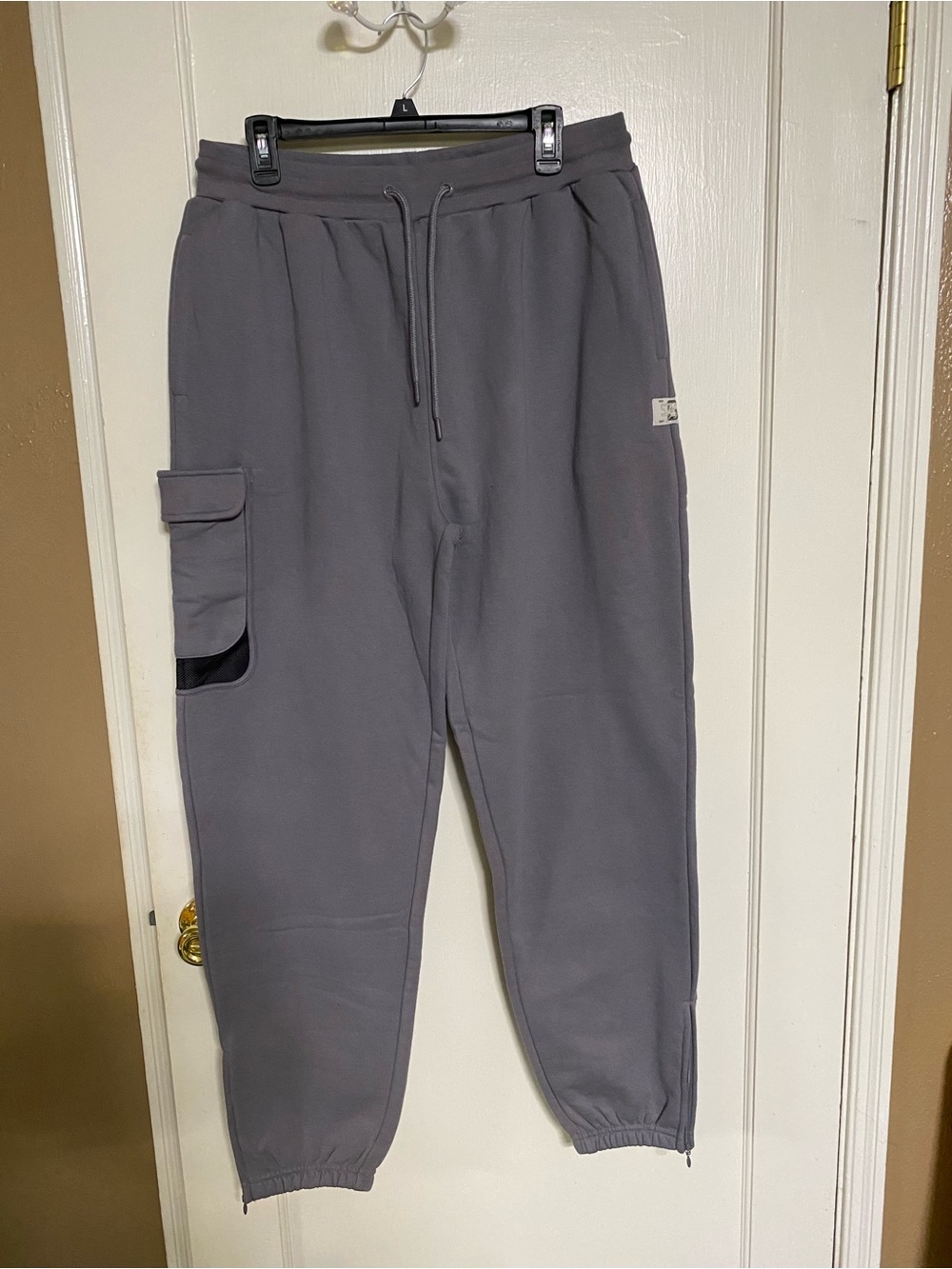 NWT Jeff Staple Men's Charcoal Gray Cargo Joggers, Size XL